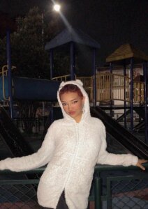 RommyLati_Girl Public Pic 5