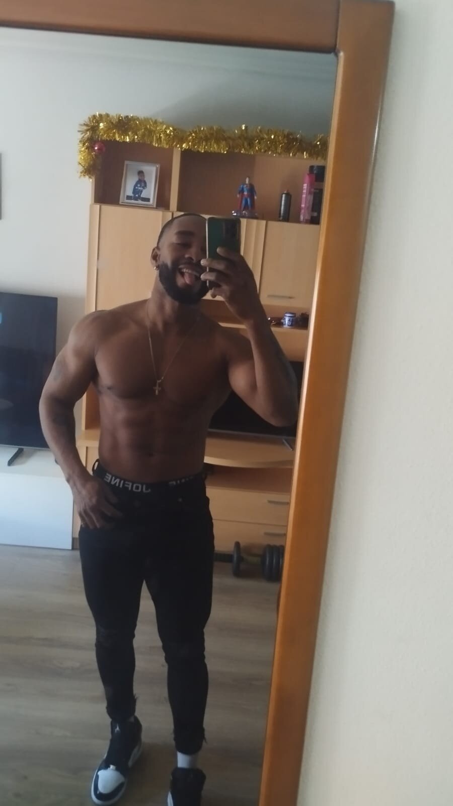 Dante_Knox Populært foto 9487