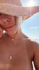 Red_Lara Vacationnnn 🌊 Fotografie XXX