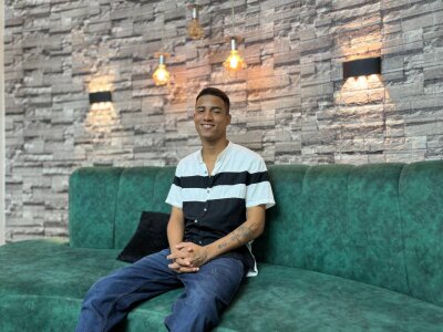 Bi_Loverss Public Pic 7