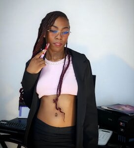 Zdjęcia Jazmin040_ Your favorite secretary:  9