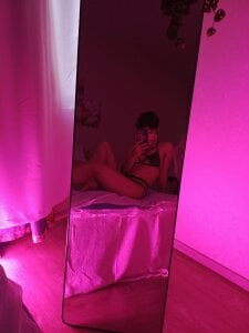 Mary_Suee Public Pic 5