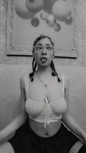 Jadde_Greyy_to black and white 👀🙈🥺图片