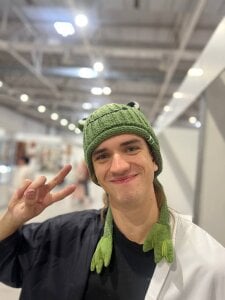 Harvey_Hair Public Pic 4