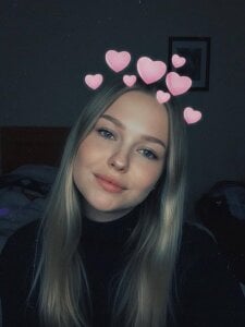 MitzieKeizer Lazy Bed Moments صورة واحدة|MitzieKeizer Lazy Bed Moments صورتان|MitzieKeizer Lazy Bed Moments  صور|MitzieKeizer Lazy Bed Moments  صورة