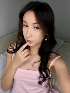 AvrilLatam Glow Girl 🌟💓 Pic