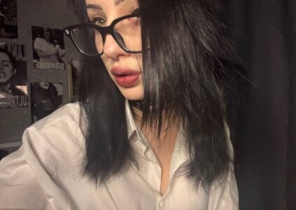 ForeTiff «Good girl in glasses» Pic 2