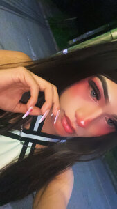 Cheer😝 de moonlyvelvet  7 Imagens