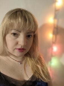 stefanyharper16 I'm dreaming of a hot January 26th Bilde 4