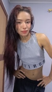 IvorySelene Good morning, lovely ☀️✨ I’m live from 8:30 a.m. to 3:30 p.m., surrounded by soft elegance, playful Foto 5