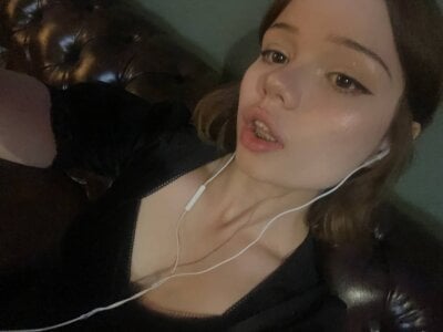 Sarah_babyyy Your babygirl :3 Pic