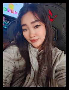 Emma_Uilson Public Pic