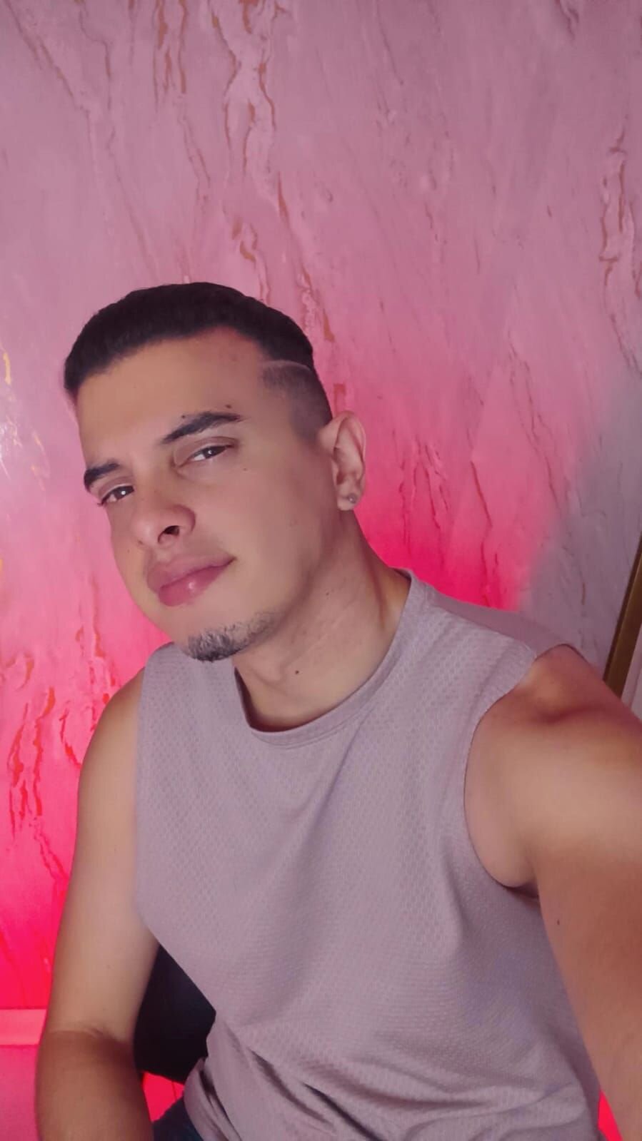 Ảnh Thịnh Hành của Maximo__ 822