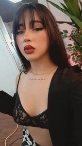 SopphieBloom more than me Pic