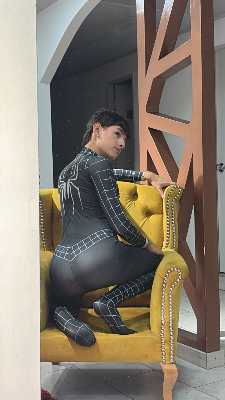 Ezra_Storm immagine di tendenza 9504