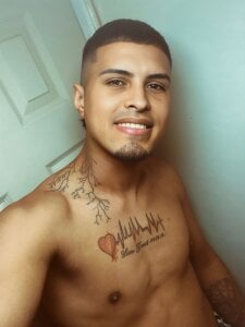 Godiee14 Public Pic 4