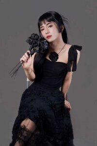 slut_cheese Public Pic 5