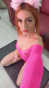 EmmaReyez glowing Kuva 7