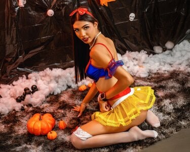 ShellbyDior Happy Halloween Pic