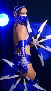Haley_shyy Kitana Cosplay 🔹 Pic 5