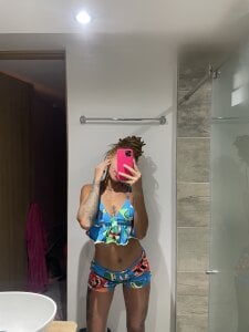 Sassha_ferrer🤓🩶 Bild 5