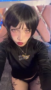 Terraelowen hello again me Pic