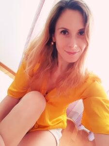 EllyEdelweiss Public Pic 3