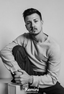 Emyly97 photo of me Pic 2