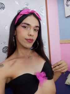 Mara_Summerr Public Pic 4