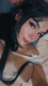 Chloemercury Public Immagine  3