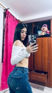 Zoe_kler Public Pic 3