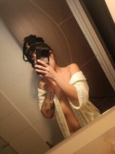 Hellen_dumont after the shower Pic 3