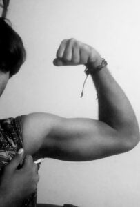 yonjiyohane bicep Fotka