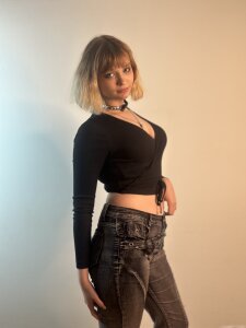 CharleenVelovic Public Pic 5