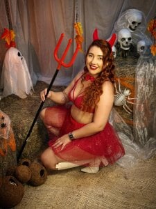 SabrinaTomson Fallen Angel 😇🔥 Pic