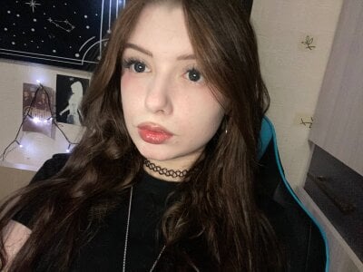 I`'m tired. de AngelenaCrittendon  4 Imagens