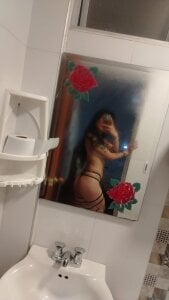 rebekka_simpson Public Pic 8