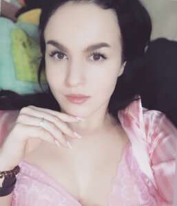 Join Rozalinkas Live Sex Chat - Profiles, Reviews, & Porn