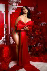 DaraBeckett 🎀Will you accept me? I want to be your Christmas present 🎀 Pic 3