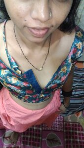 xxxsejal Blouse look Pic 2