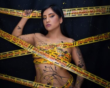 tokio_and_rio DANGER EXTREMELY SEXY WOMAN Photo 4