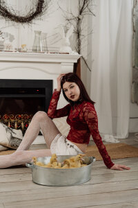 Sophia_Wallace horny ^^ Pic 2