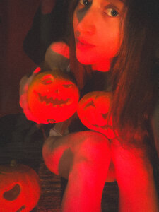 _Jelly_Lips Trick or treat? Pic 8