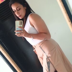 Nyraa_Rose_Public Bild 3