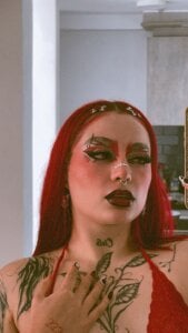 annika_taylor makeup ❤️‍🔥 Foto 7