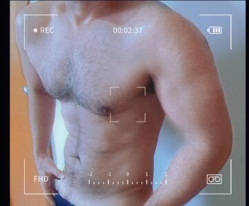 AlexKeysXXX Public Foto