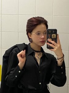 AnneLonge Public Pic 7