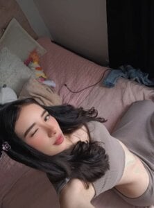 Kloe_priston Public Pic 2