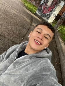 Dominik_SouzaPublic Bild 6