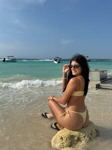 aria_greco: My favorite part is watching the sunsets ( 5 фото)